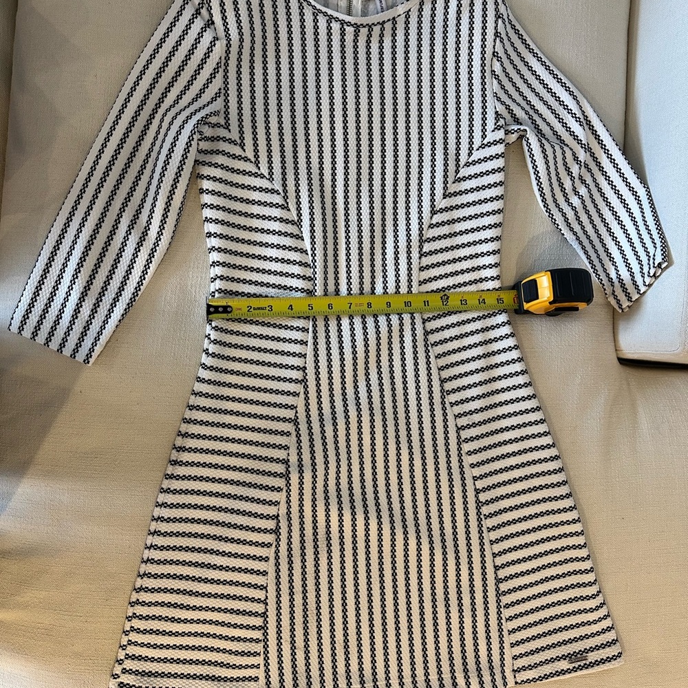 Black and White Sheath Dress with 3/4 Sleeves